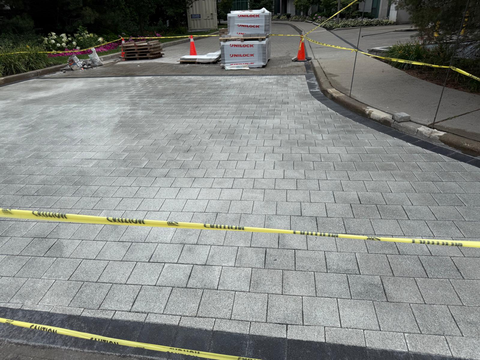 Interlock paving